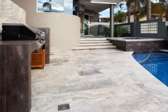 img81